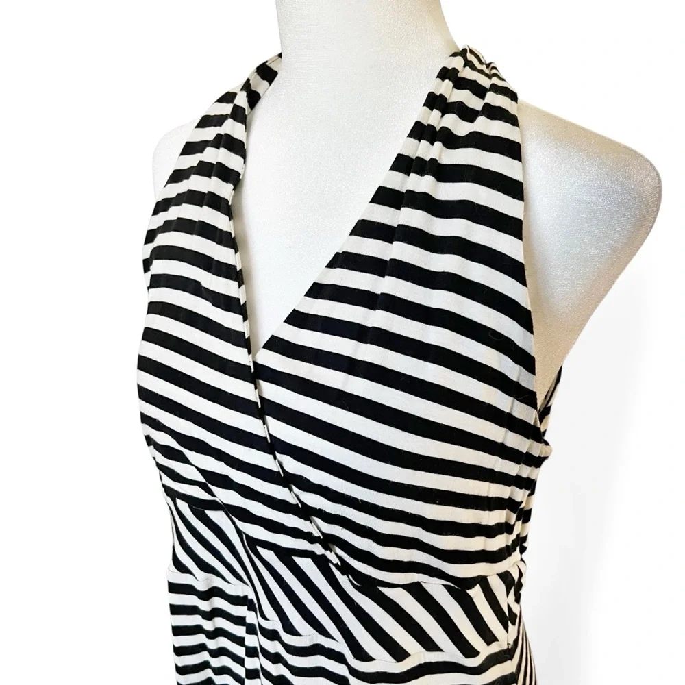 Ann Taylor Black White Striped Maxi Dress Racerback Medium Chic Vacation Resort - Picture 5 of 10
